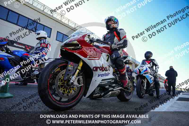 cadwell no limits trackday;cadwell park;cadwell park photographs;cadwell trackday photographs;enduro digital images;event digital images;eventdigitalimages;navarra;no limits trackdays;peter wileman photography;racing digital images;trackday digital images;trackday photos